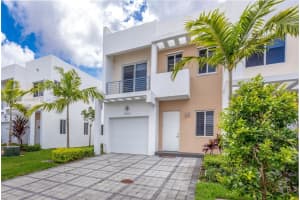 10230 NW 72nd Terrace, Doral, FL 33178, Sold 01/11/23