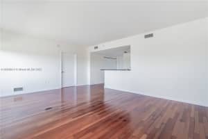 2775 NE 187th St APT 514, Aventura, FL 33180, Sold 12/29/22