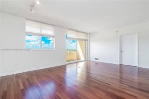 2775 NE 187th St APT 514, Aventura, FL 33180, Sold 12/29/22