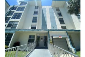 17560 Atlantic Blvd, Sunny Isles Beach, FL 33160, Sold 12/30/22