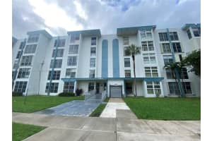 17560 Atlantic Blvd, Sunny Isles Beach, FL 33160, Sold 12/30/22