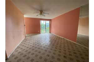 17560 Atlantic Blvd, Sunny Isles Beach, FL 33160, Sold 12/30/22