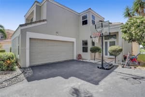 6680 NW 76th Ct, Parkland, FL 33067, Sold 01/30/23