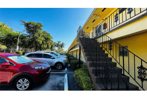 2800 NE 203rd St a15, Miami, FL 33180, Sold 01/13/23
