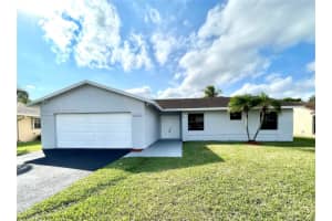 2300 E Lake Miramar Cir, Miramar, FL 33025, Sold 12/19/22