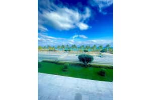 2899 Collins Ave APT 443, Miami Beach, FL 33140, Sold 04/12/23