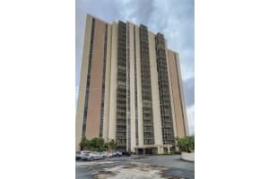 20301 W Country Club Dr APT 927, Aventura, FL 33180, Sold 06/14/23