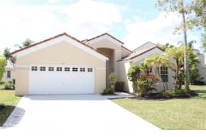 595 Cambridge Dr, Weston, FL 33326, Sold 02/02/23