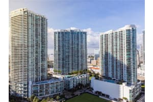 90 SW 3rd St APT 2204, Miami, FL 33130, Sold 02/23/23