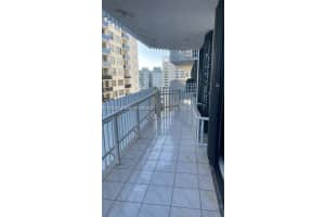 6061 Collins Ave #11e, Miami Beach, FL 33141, Sold 09/13/23