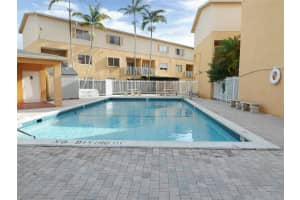 6215 SW Kendale Lakes Cir, Miami, FL 33183, Sold 03/10/23