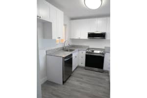 6215 SW Kendale Lakes Cir, Miami, FL 33183, Sold 03/10/23