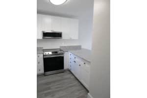 6215 SW Kendale Lakes Cir, Miami, FL 33183, Sold 03/10/23