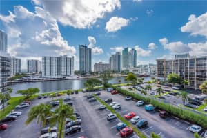 800 Parkview Dr APT 826, Hallandale Beach, FL 33009, Sold 02/03/23