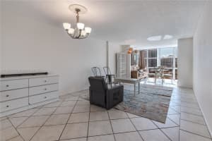 800 Parkview Dr APT 826, Hallandale Beach, FL 33009, Sold 02/03/23