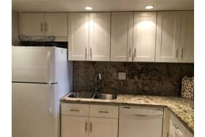 600 Parkview Dr APT 826, Hallandale Beach, FL 33009, Sold 03/27/23