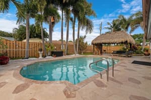 915 SW 27th Pl, Boynton Beach, FL 33435, Sold 03/23/23