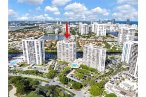 3701 N Country Club Dr APT 1103, Aventura, FL 33180, Sold 01/13/23