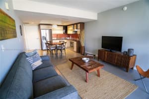 2155 Washington Ct APT 403, Miami Beach, FL 33139, Sold 02/16/23