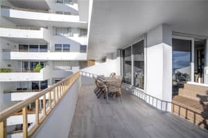 177 Ocean Ln Dr, Miami, FL 33149, Sold 03/31/23