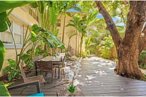 1446 Lenox Ave. APT 2, Miami Beach, FL 33139, Sold 05/05/23