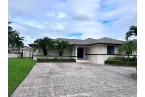 9925 NW 28th Terrace, Doral, FL 33172, Sold 01/10/23