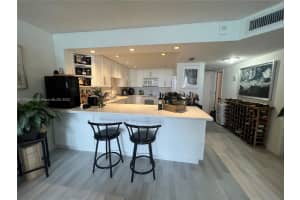 6039 Collins Ave APT 1019, Miami Beach, FL 33140, Sold 04/18/23