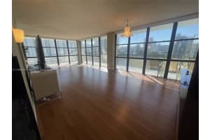 800 Parkview Dr APT 620, Hallandale Beach, FL 33009, Sold 02/15/23