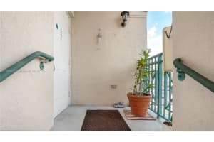 2140 NW 78th Ave APT 204, Pembroke Pines, FL 33024, Sold 03/08/23