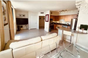 1330 West Ave APT 2912, Miami Beach, FL 33139, Sold 03/27/24