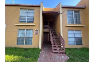 4433 Treehouse Ln, Tamarac, FL 33319, Sold 12/30/22