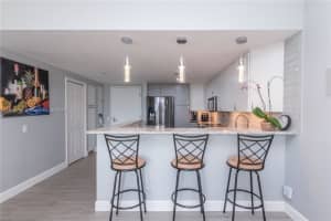 7929 West Dr, North Bay Village, FL 33141, Sold 12/30/22