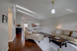 9801 NW 18th Pl, Plantation, FL 33322, Sold 01/10/23