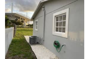 2250 NW 204th St, Miami Gardens, FL 33056, Sold 01/25/23