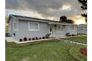 2250 NW 204th St, Miami Gardens, FL 33056, Sold 01/25/23