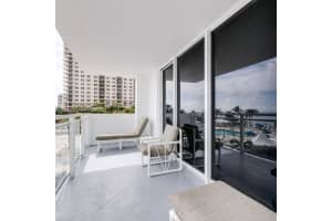 2030 S Ocean Dr APT 220, Hallandale Beach, FL 33009, Sold 06/15/23