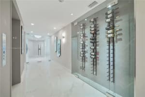 300 South Pointe Dr APT 4306, Miami Beach, FL 33139, - MLS#A11307038
