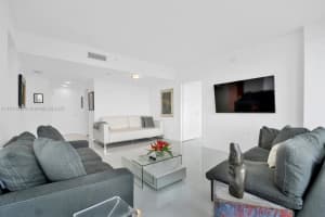 520 West Ave APT 1503, Miami Beach, FL 33139, Sold 03/28/23