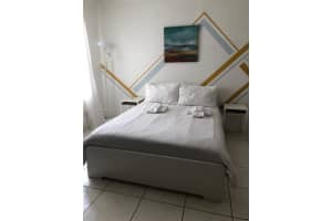 3030 Collins Ave, Miami Beach, FL 33140, Sold 03/02/23