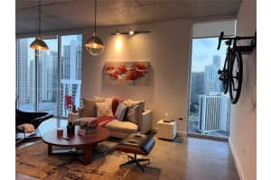 151 SE 1st St, Miami, FL 33131, Sold 05/05/23
