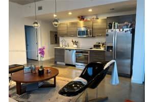 151 SE 1st St, Miami, FL 33131, Sold 05/05/23