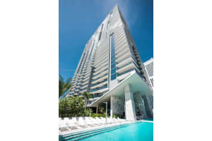 68 SE 6th St Apt 2703, Miami, FL 33131, Sold 03/01/24