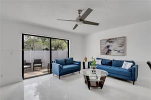 11669 NW 11th St, Pembroke Pines, FL 33026, Sold 12/29/22