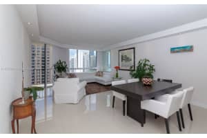 520 Brickell Key Dr, Miami, FL 33131, Sold 02/15/23