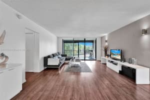 20811 San Simeon Way Apt 203-2, Miami, FL 33179, Sold 03/31/23