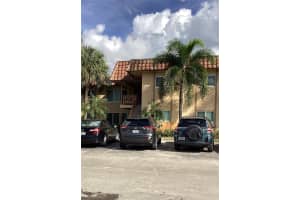 2540 NW 39th Way APT 202, Lauderdale Lakes, FL 33311, Sold 12/30/22