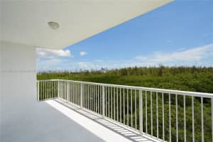14951 Royal Oaks Ln APT 1809, North Miami, FL 33181, Sold 02/14/23