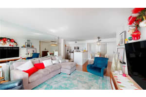 1155 Brickell Bay Dr APT 1209, Miami, FL 33131, Sold 07/13/23