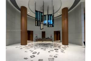1000 South Pointe Dr APT 1507, Miami Beach, FL 33139, Sold 06/11/24