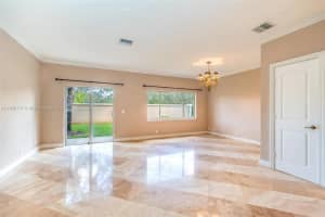 13211 NW 7th Dr, Plantation, FL 33325, Sold 01/06/23